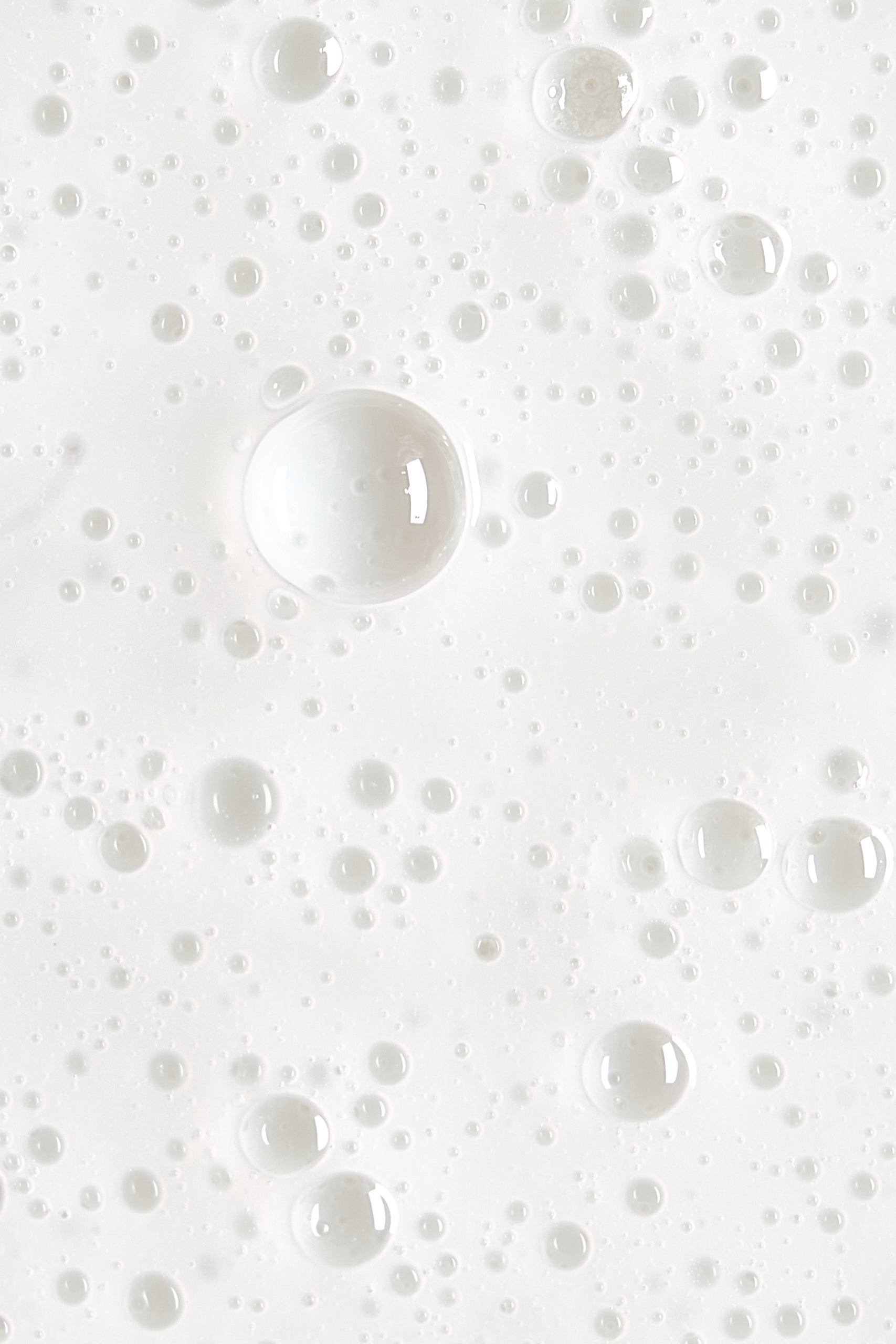 Champú dermo-calmante con Cannabis Laboratorios Beemine